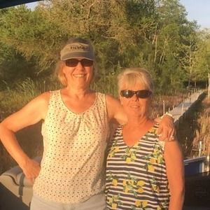 Meet your Posher, Carolyn